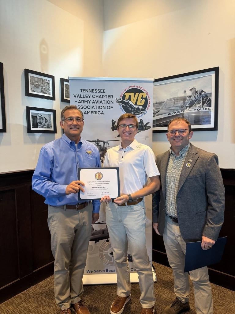 Benjamin Rosengren receives the Tennessee Valley Chapter Scholarship